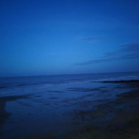Charming 2 Bedroom Holiday Chalet Withernsea Esterno foto